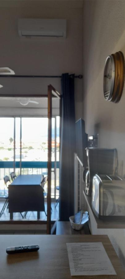 Charmant Duplex 3Eme Etage Avec Vue Imprenable Le Barcarès Kültér fotó